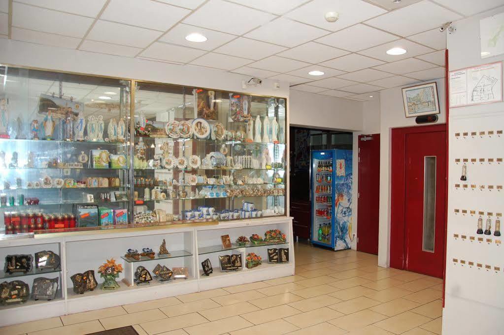 Hotel Louvre Vincenette Lourdes